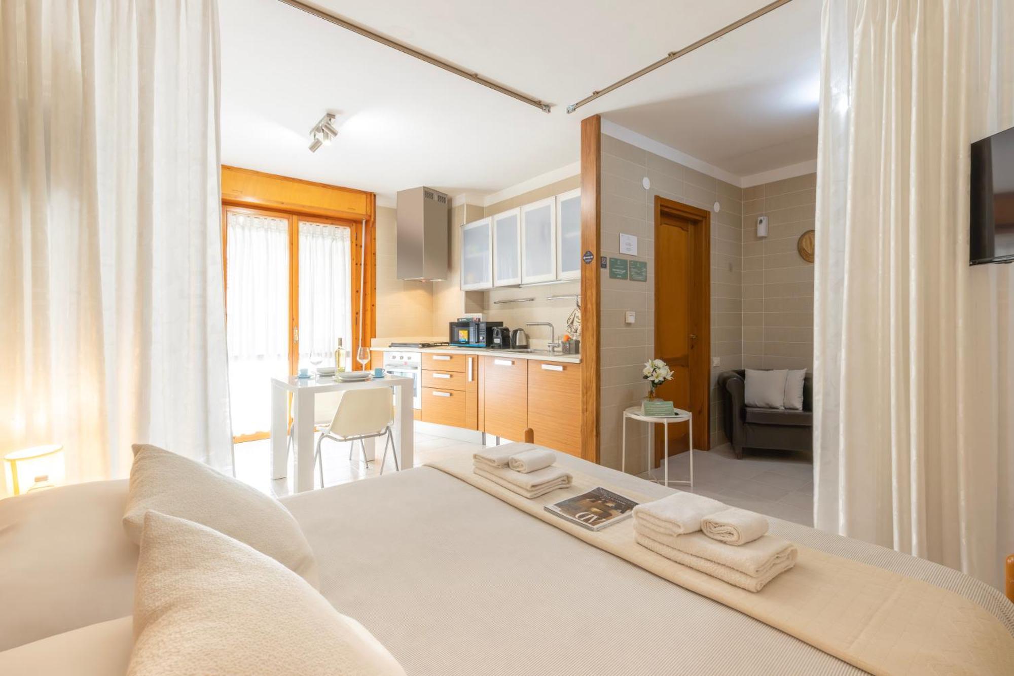 Ice Apartment - Free Wifi Куарту-Сант'Элена Экстерьер фото